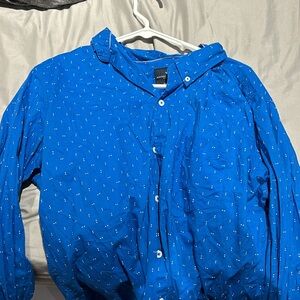 men’s blue button up